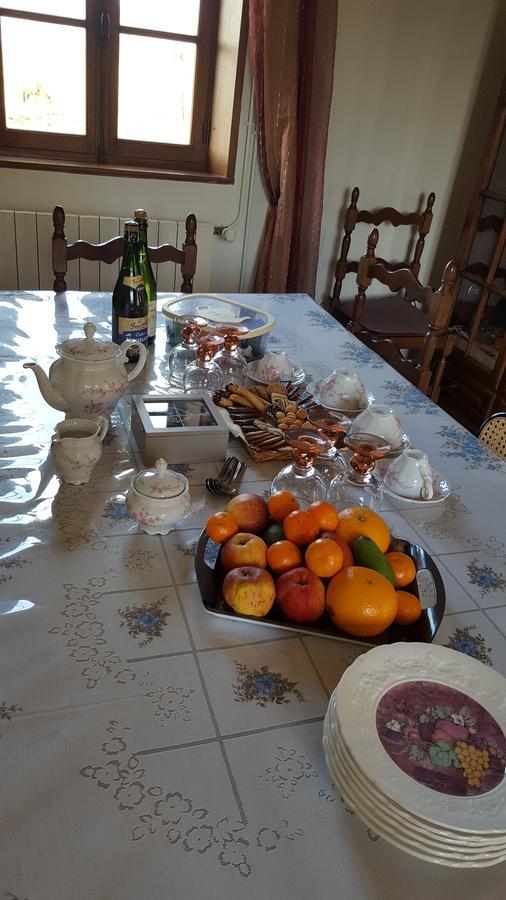 Camden House Bed & Breakfast Aubry-le-Panthou ภายนอก รูปภาพ